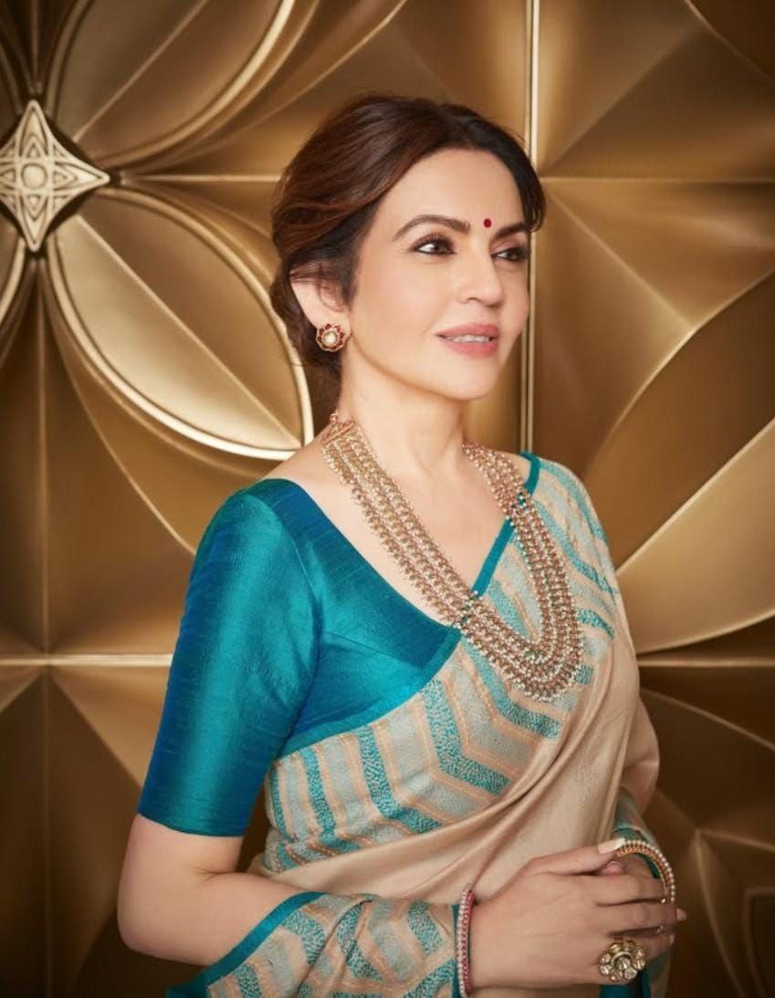 Banarasi Handloom Golden Tissue Silk Saree