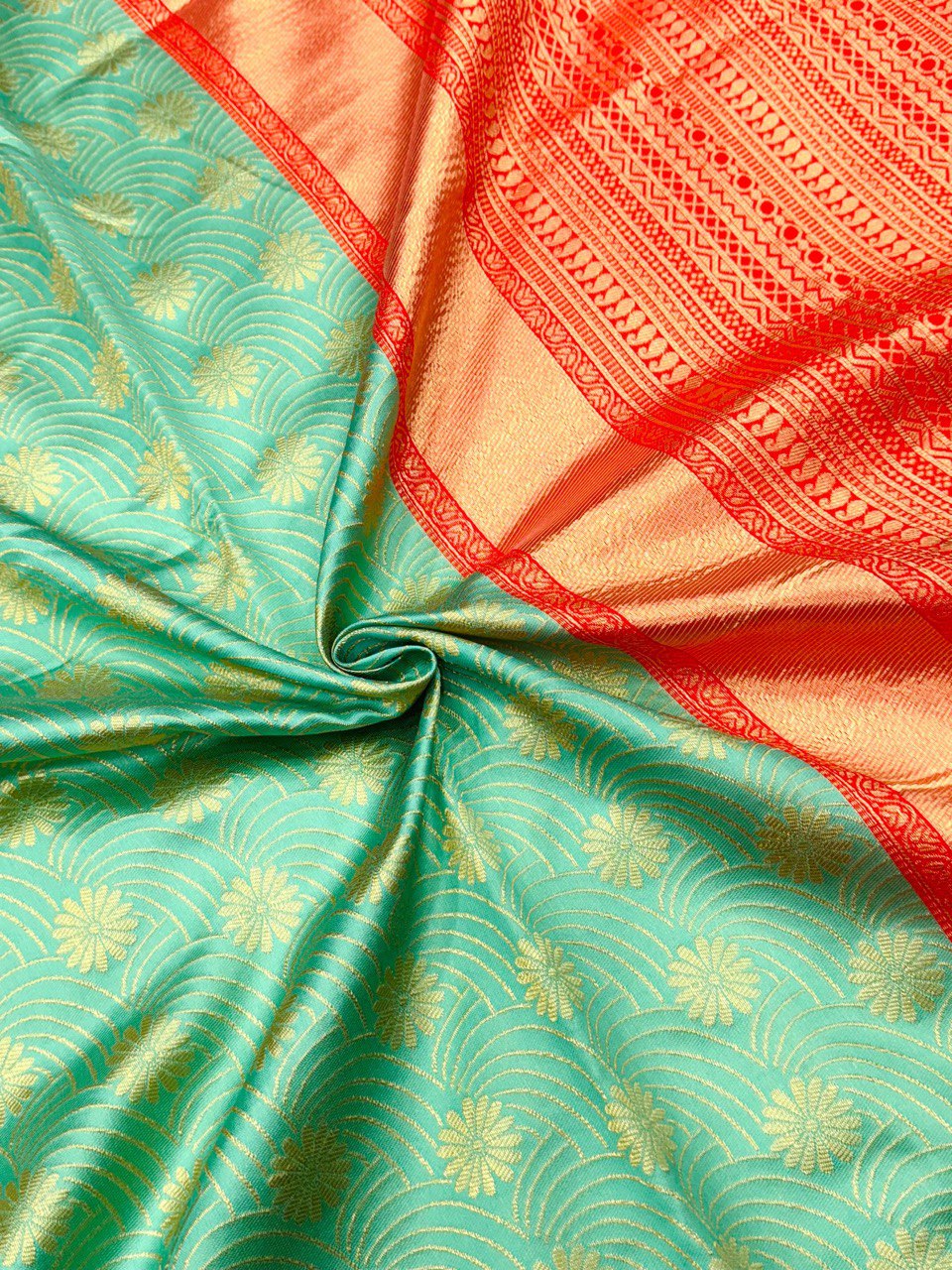 Bollywood Design Lichi Silk Saree