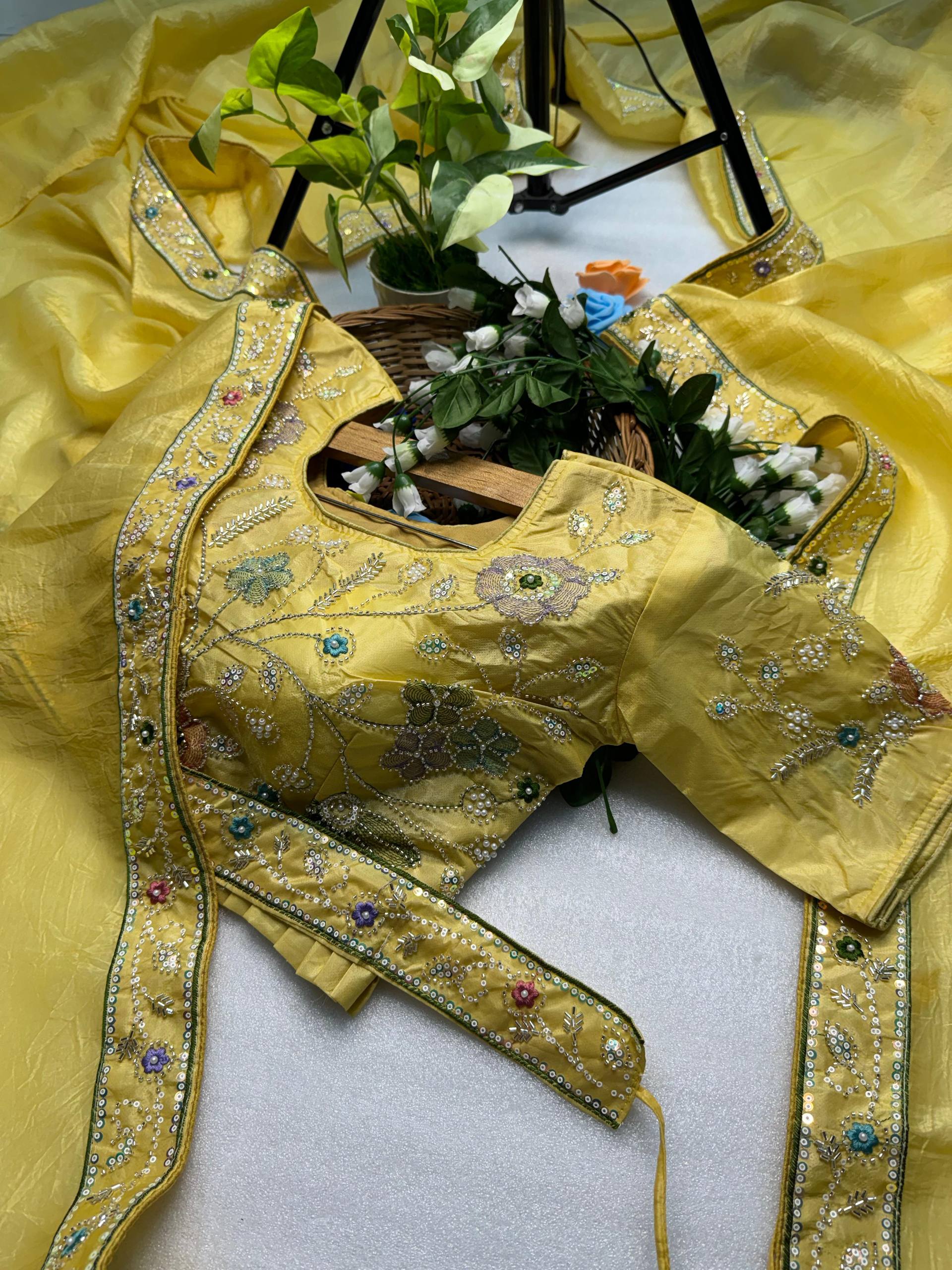 Designer Gold Crunchy Saree With Color Option