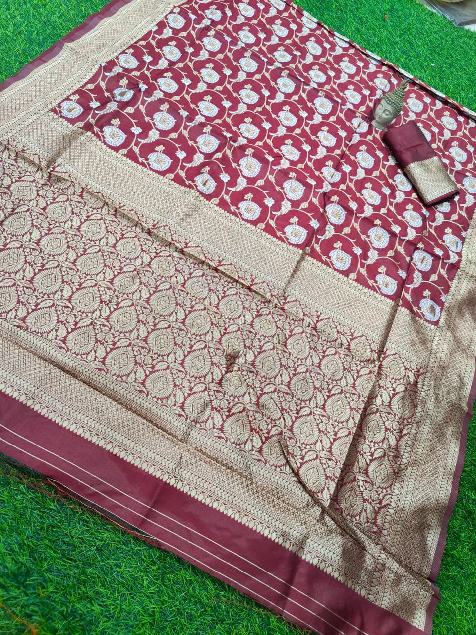 Designer Soft Lichi Silk Saree