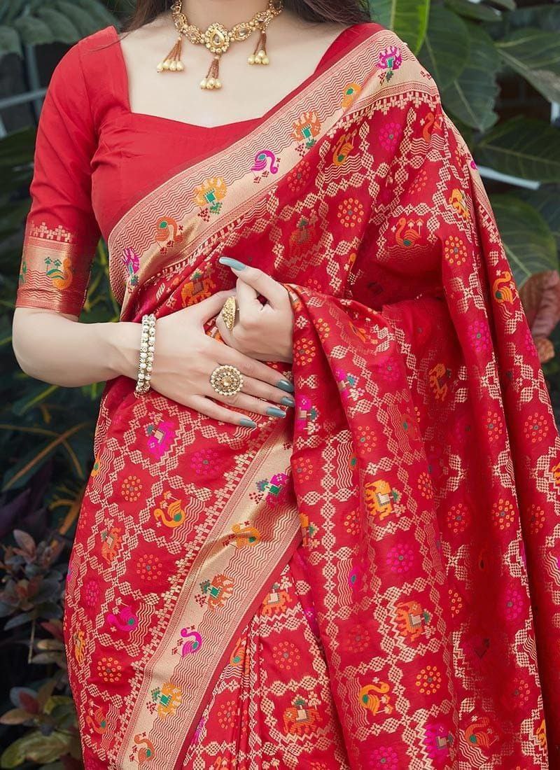 Designer Soft Lichi Silk Saree