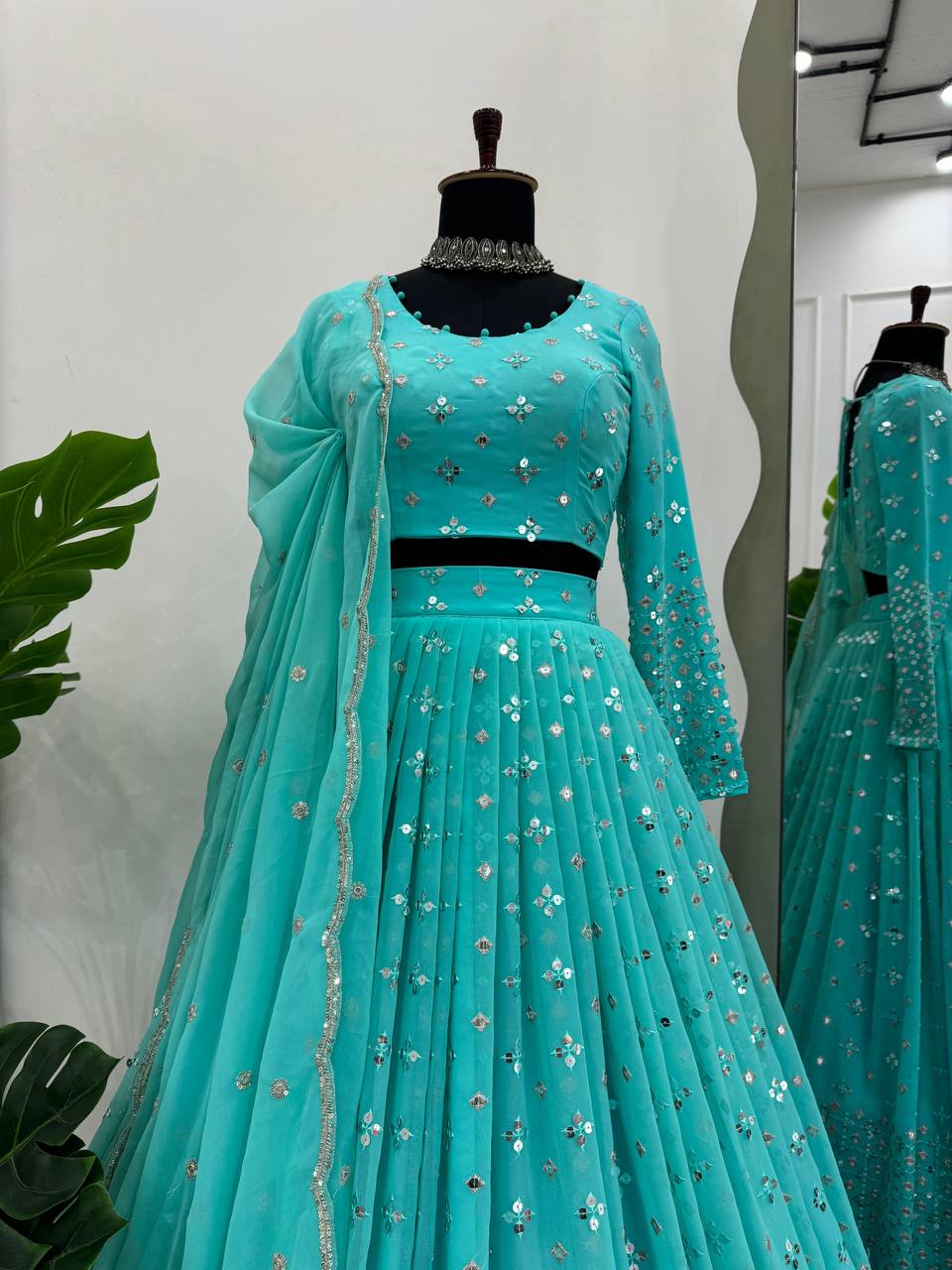 Designer Wedding Wear Lehenga Choli