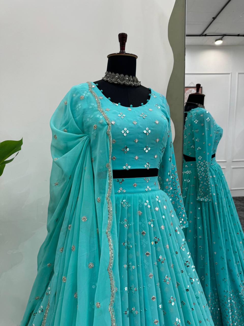 Designer Wedding Wear Lehenga Choli