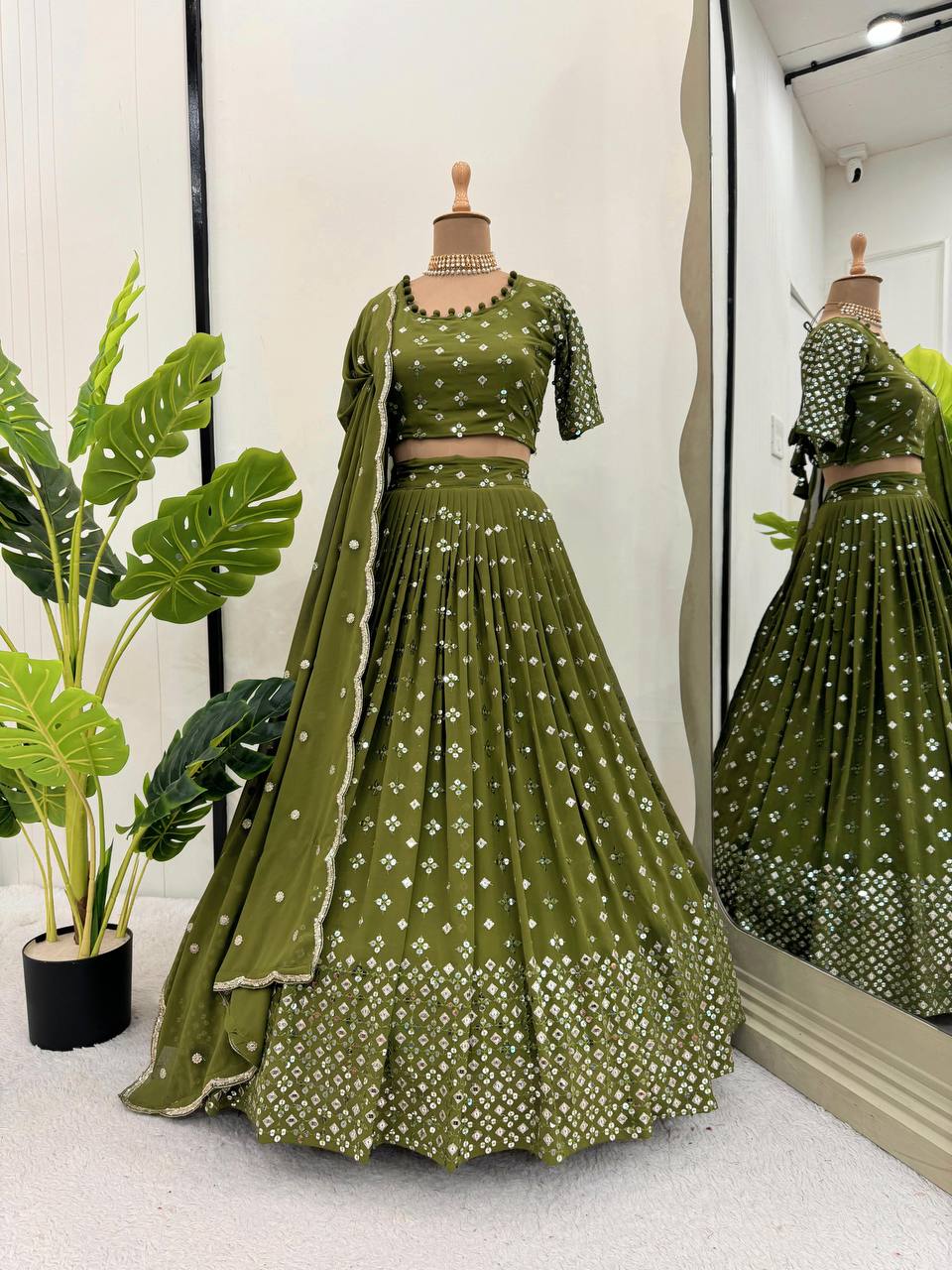 Designer Wedding Wear Lehenga Choli