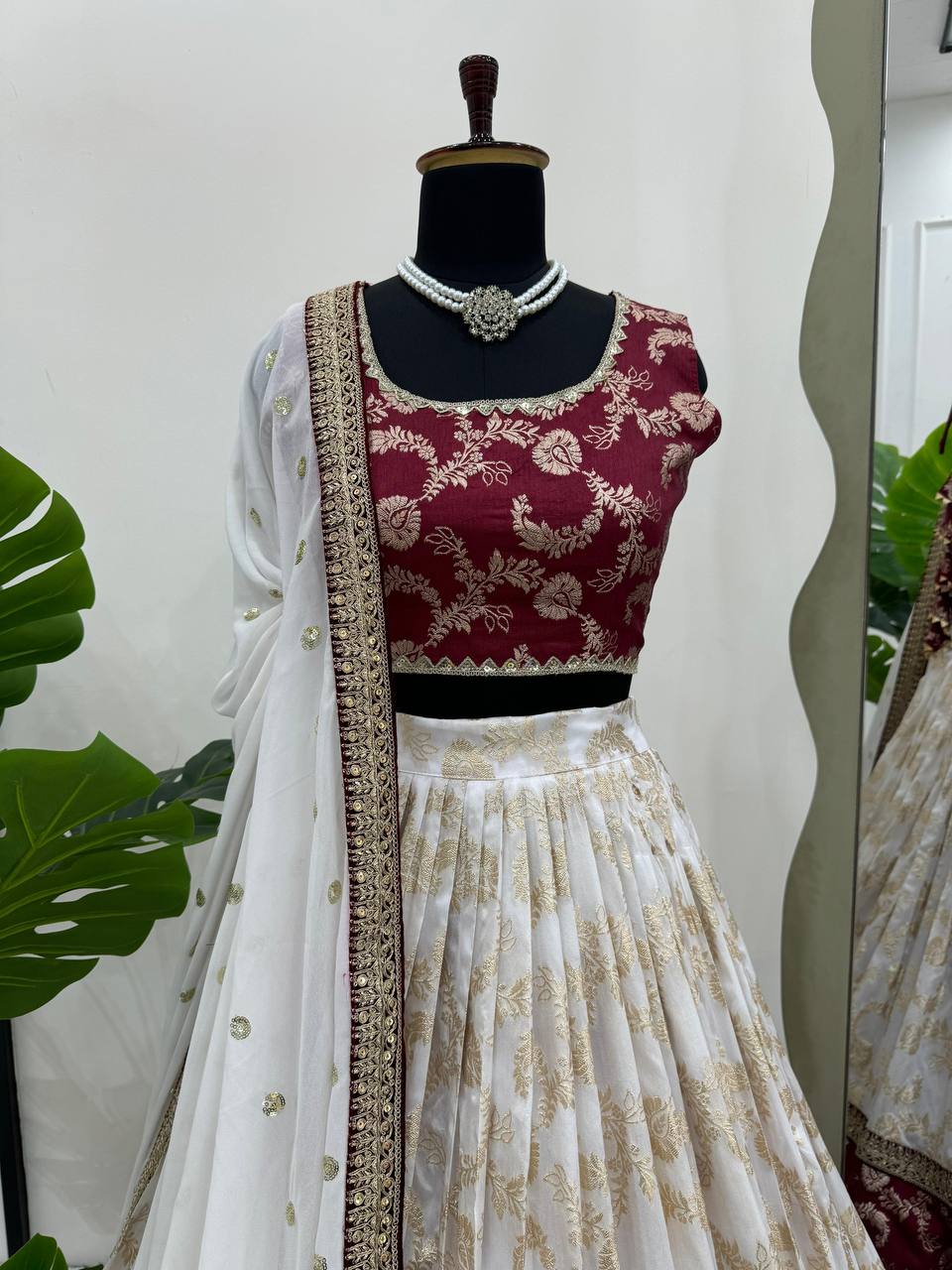 Designer Wedding Wear Lehenga Choli