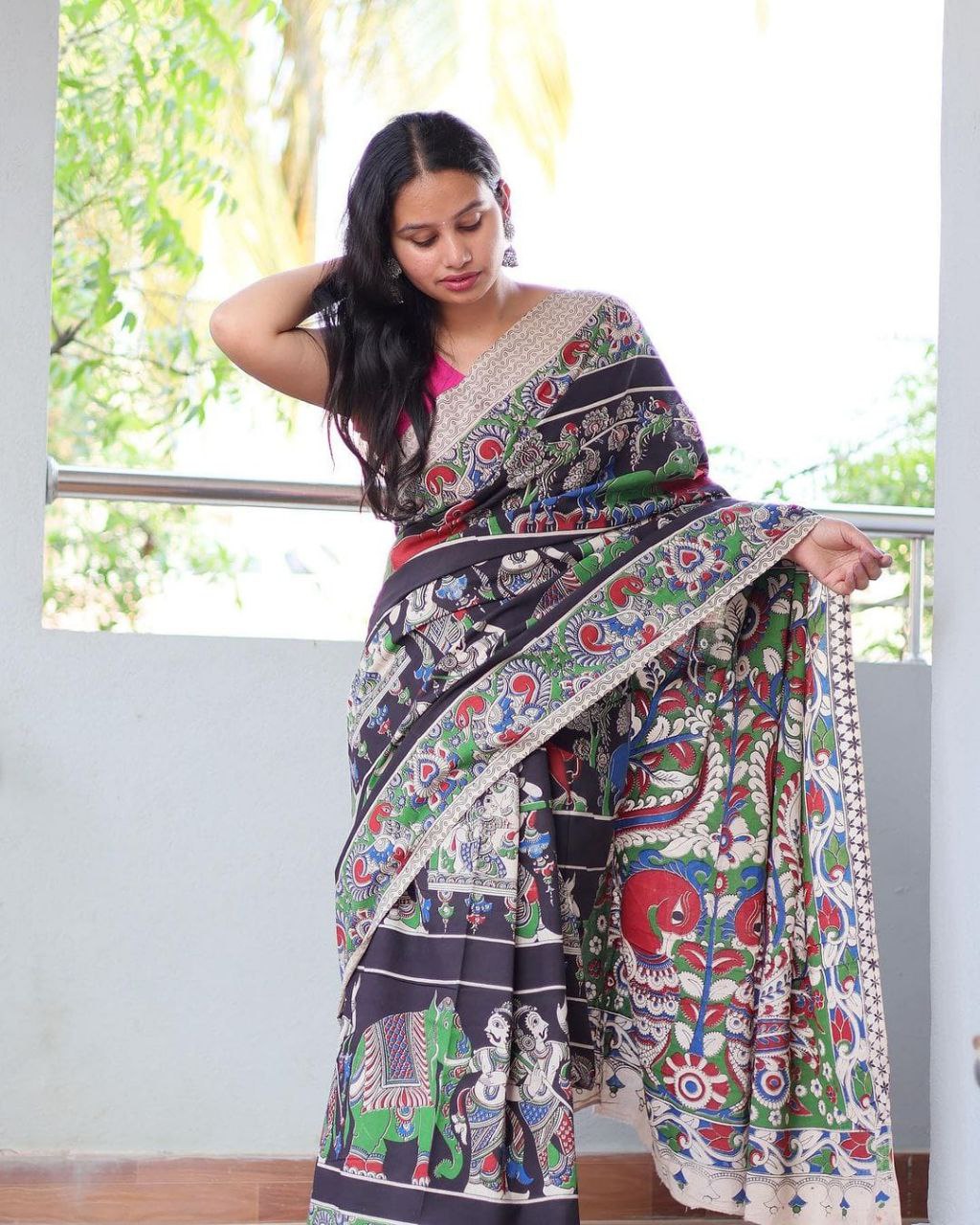 Digital Printed Linen Saree