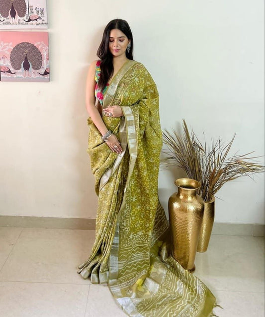 Digital Printed Linen Saree