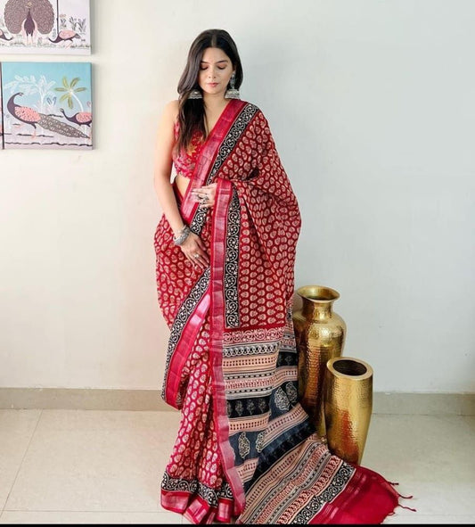 Digital Printed Linen Saree