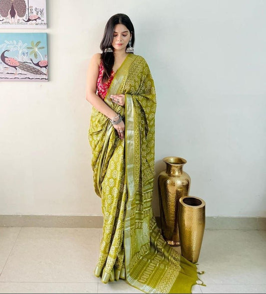 Digital Printed Linen Saree