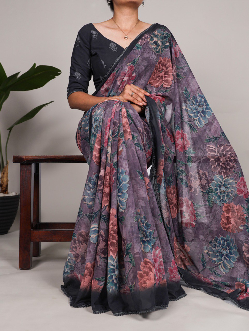 Floral Printed Georgette Saree