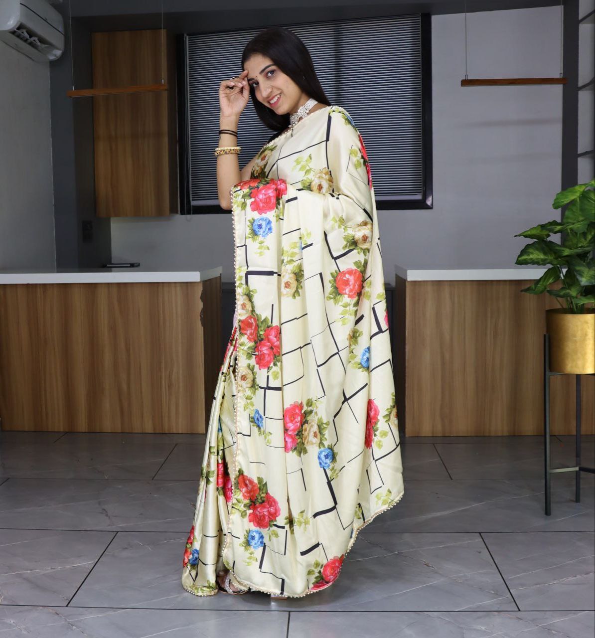 Geomatric Chex Printed Japan Satin Saree