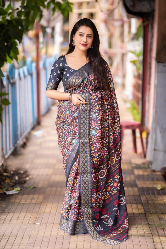 Grey Slub Silk Kalamkari Printed Saree