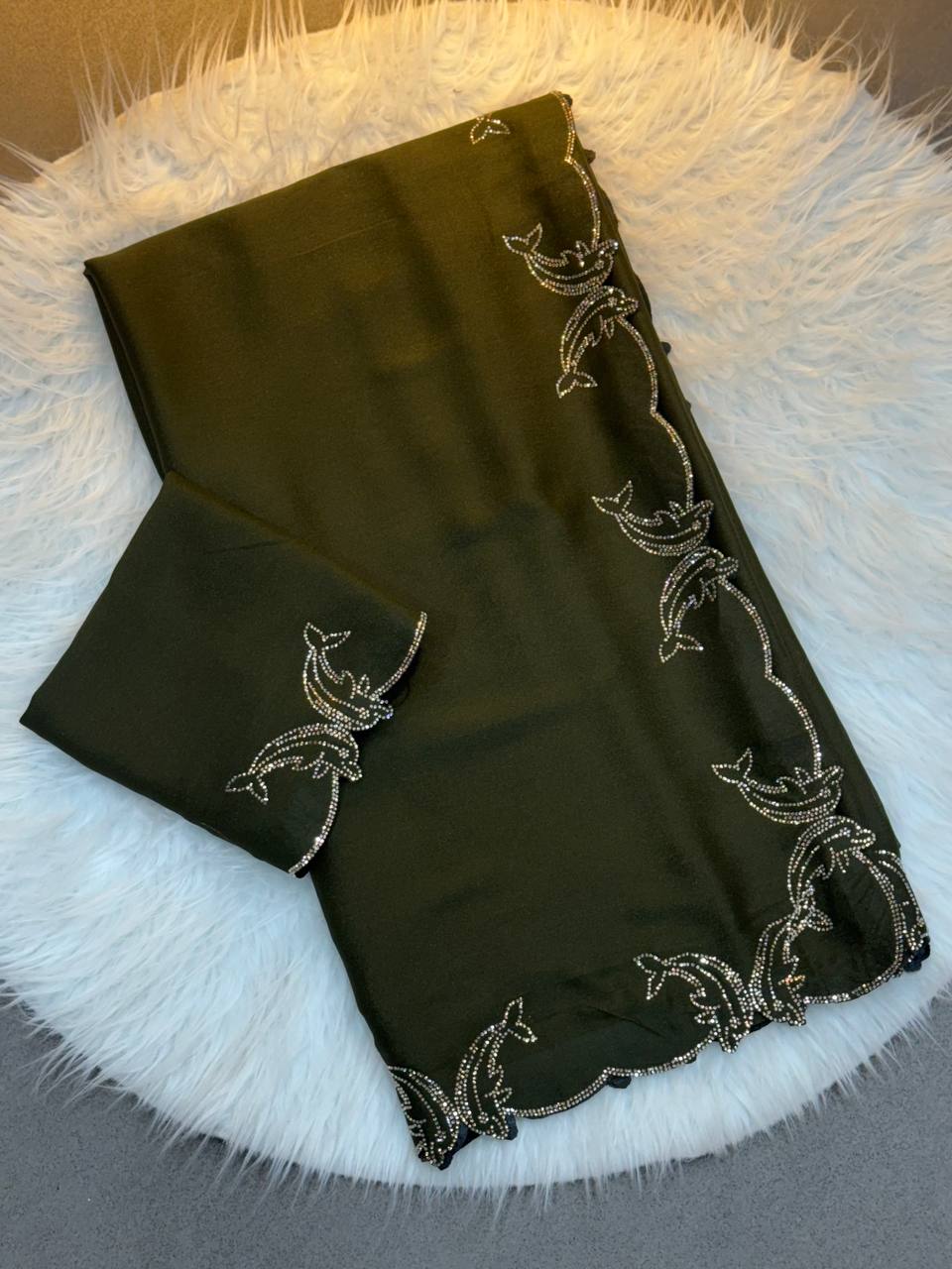 Mehendi Green Two Tone Chocolate Silk Saree