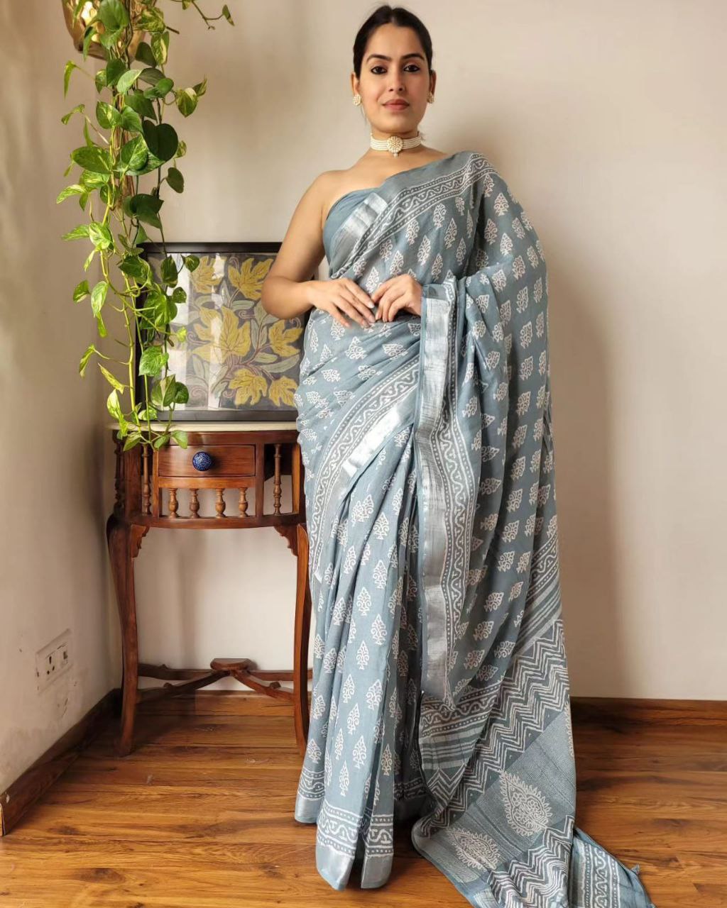 Gray Digital Printed Linen Saree