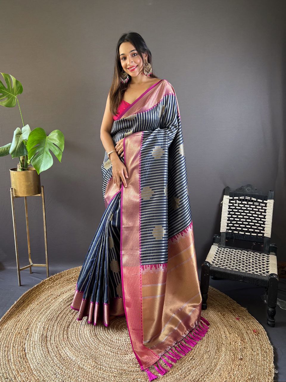 Navy Gold Zari Weaved Banarasi Silk Saree
