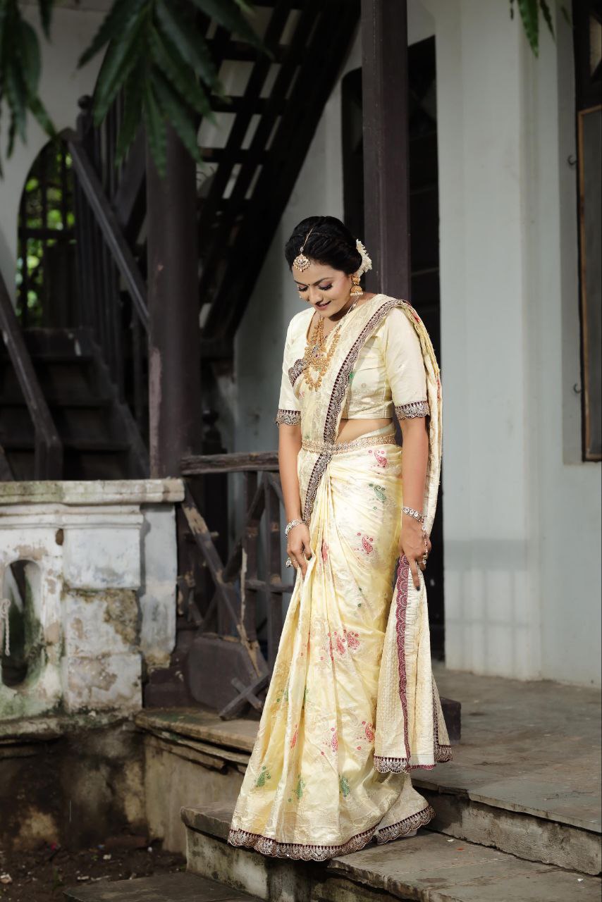 Off White Designer Dola Silk Saree