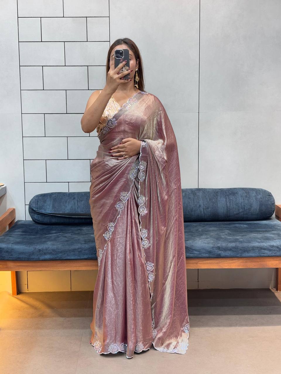 Onion Stylish Diamond Work Space Silk Saree