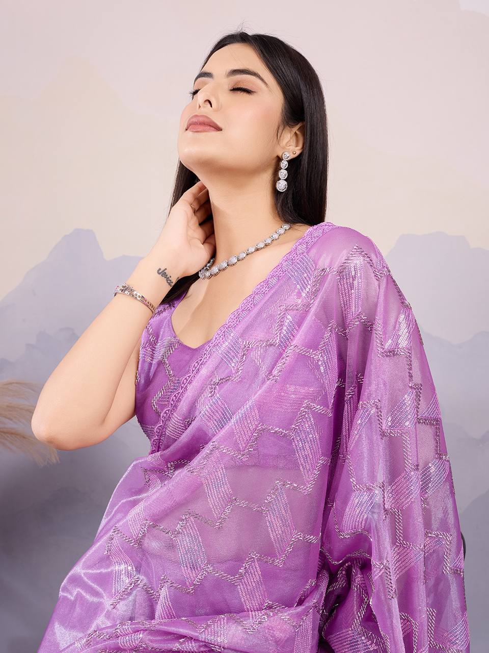 Magneta Party Wear Net Saree