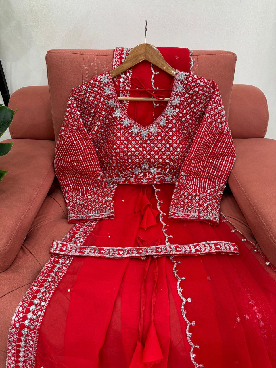 Pinkish Red Tabby Organza Saree WIth Soft Net Dupatta