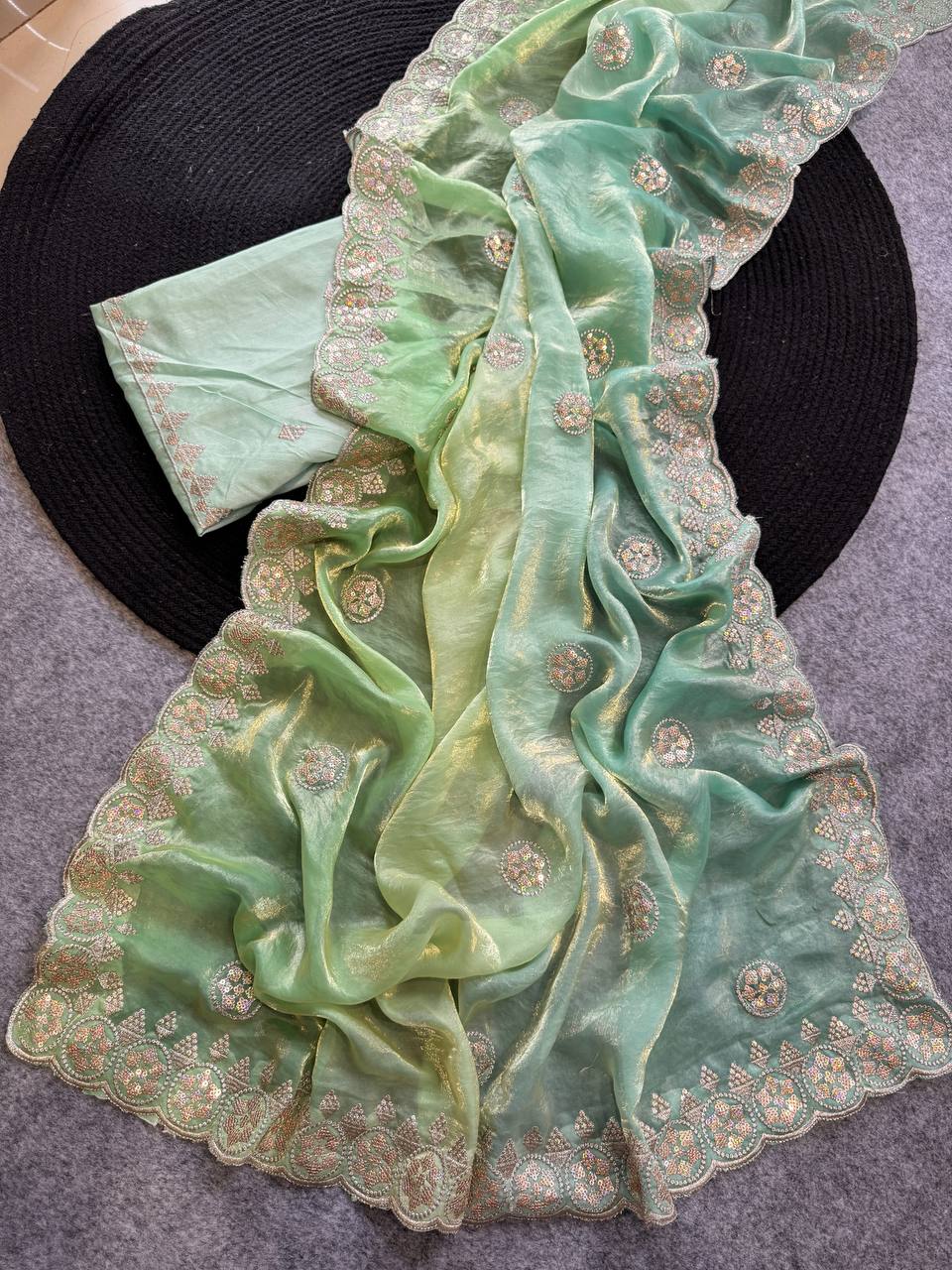 Pista & Sky Fandy Chiffon Saree