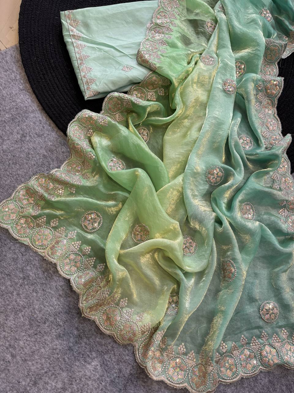 Pista & Sky Fandy Chiffon Saree