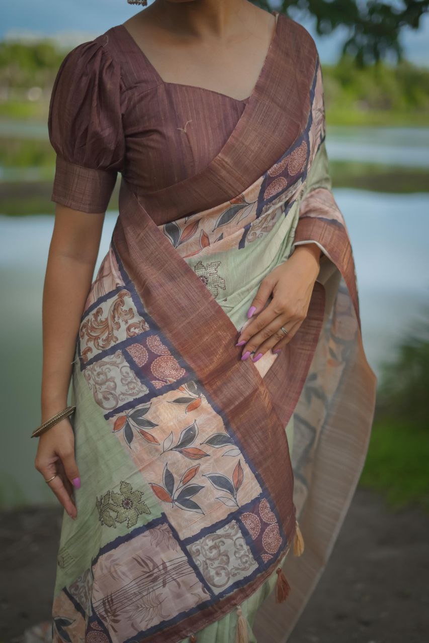 Pista Stylish Tussar Silk Saree