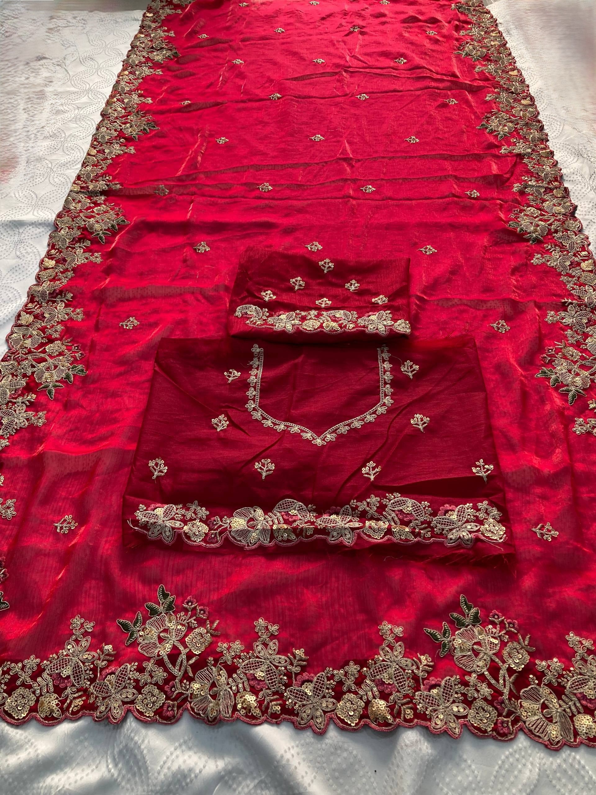 Rani Party Wear Soft Fendy Chiffon Saree