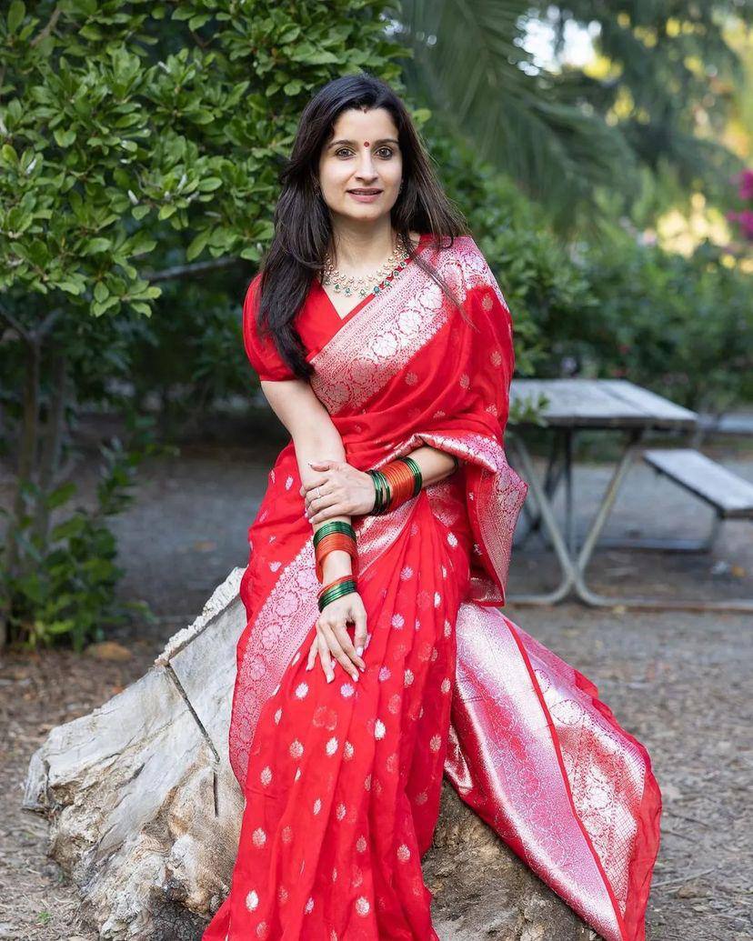 Red Traditional Linen Saree