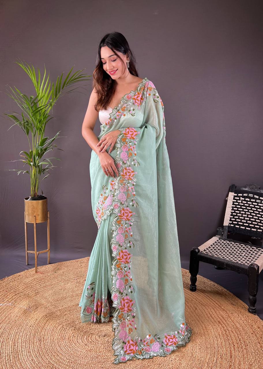 Stylish Gloassy Silk Saree