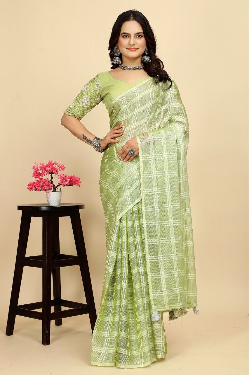 Stylish Two Tone Chiffon Saree