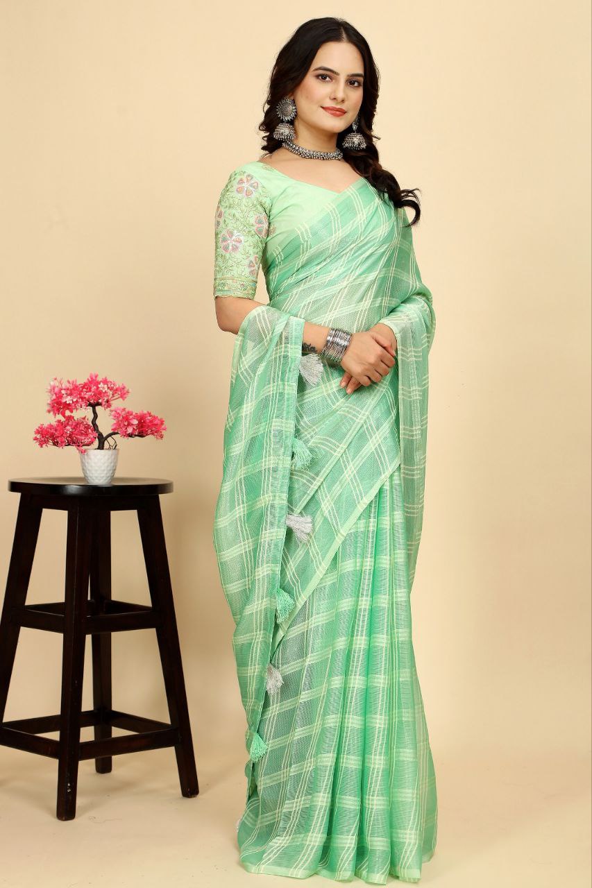 Stylish Two Tone Chiffon Saree