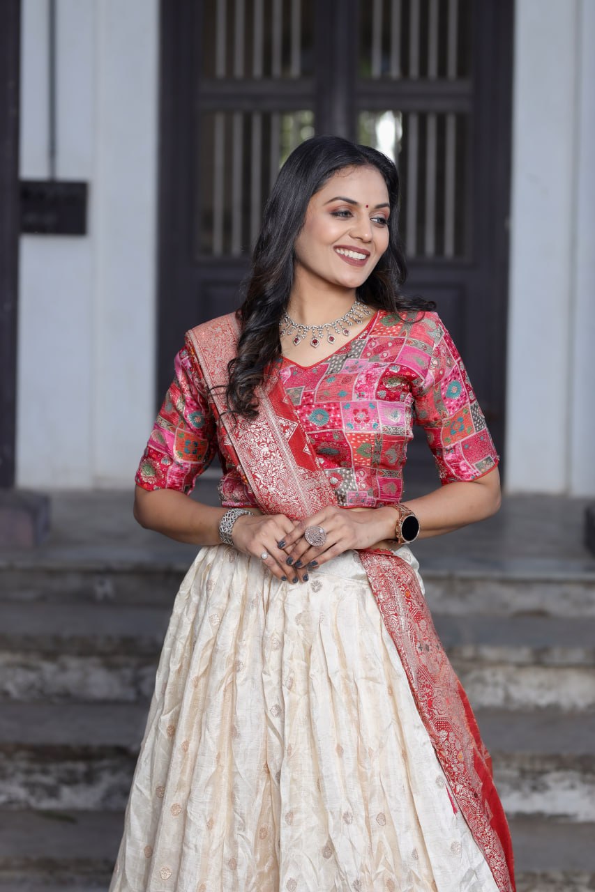 Traditional Jacquard Viscose Wedding Wear Lehenga