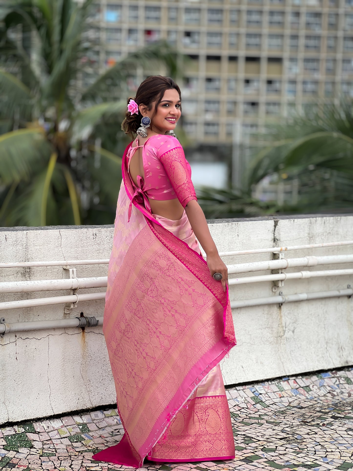 Pink Traditional Kanjivaram Tissue Pattu Saree