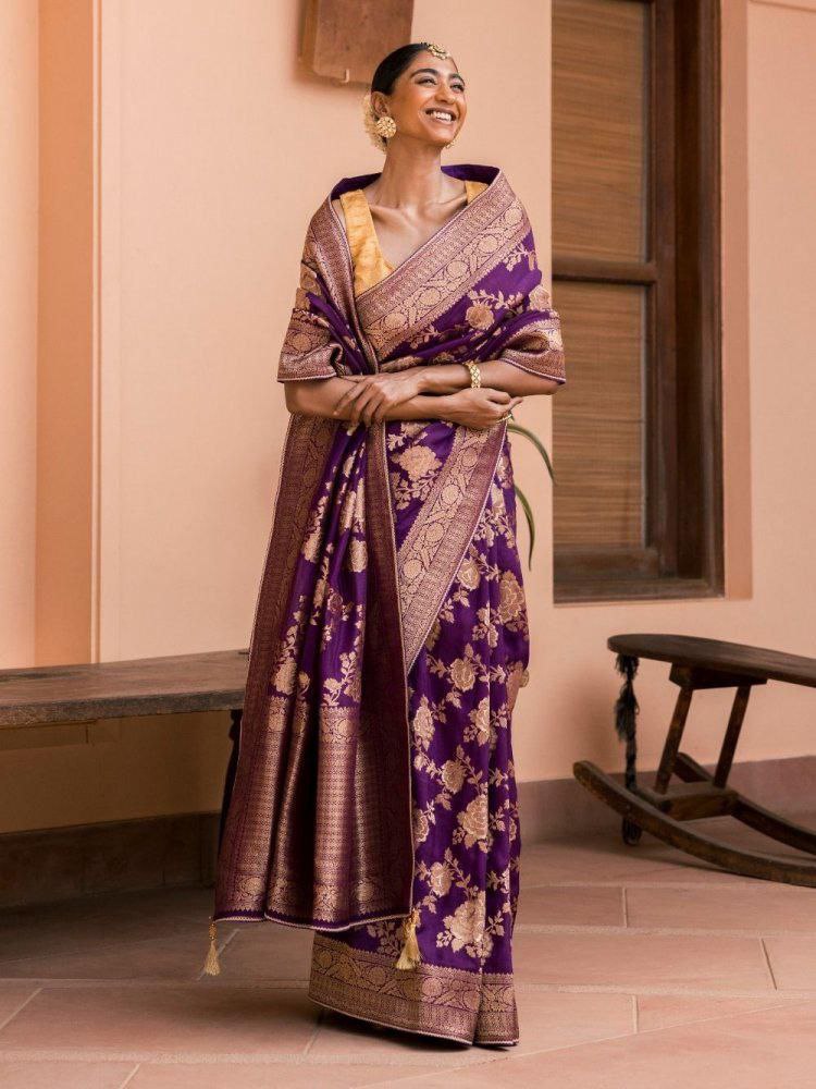 Traditional Khaaddi Dola Silk Saree