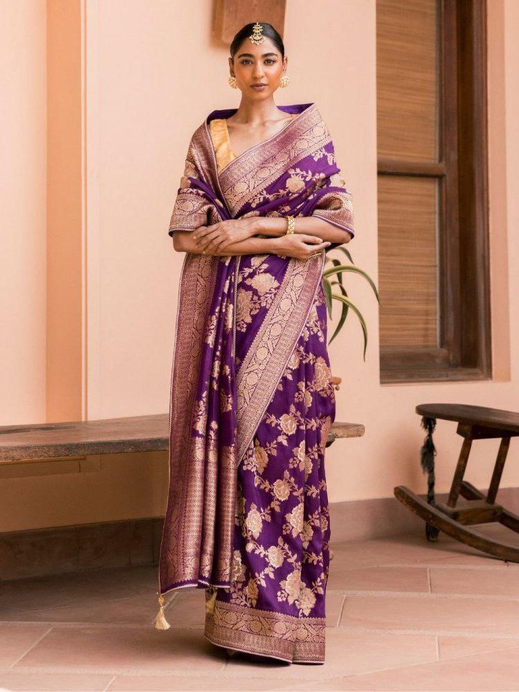 Traditional Khaaddi Dola Silk Saree