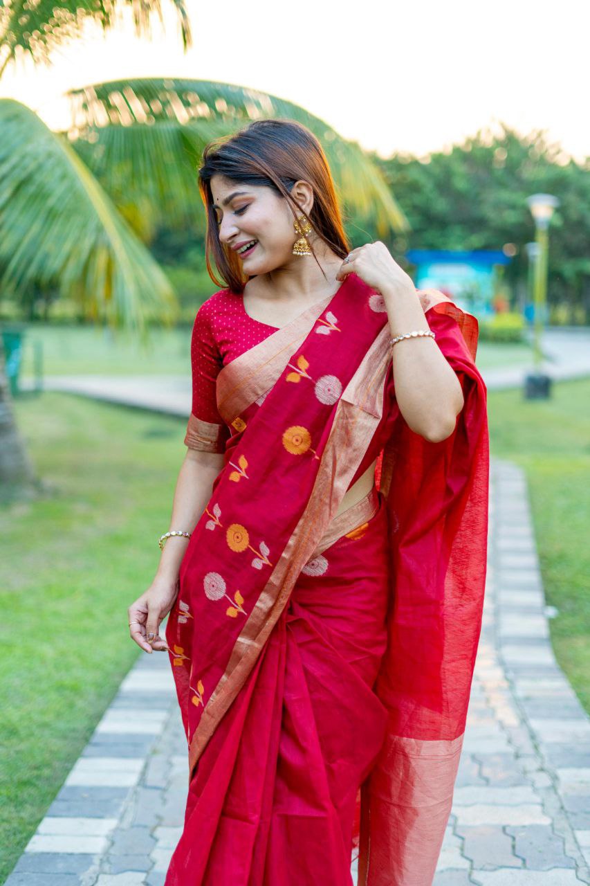 Red Traditional Linen Silk Saree