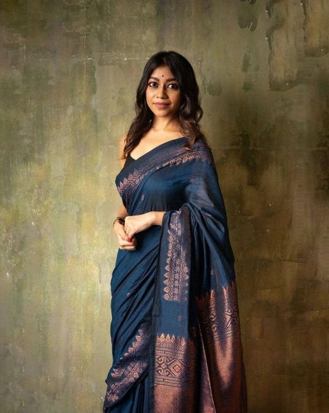 Traditional Wedding Wear Banarasi Saree