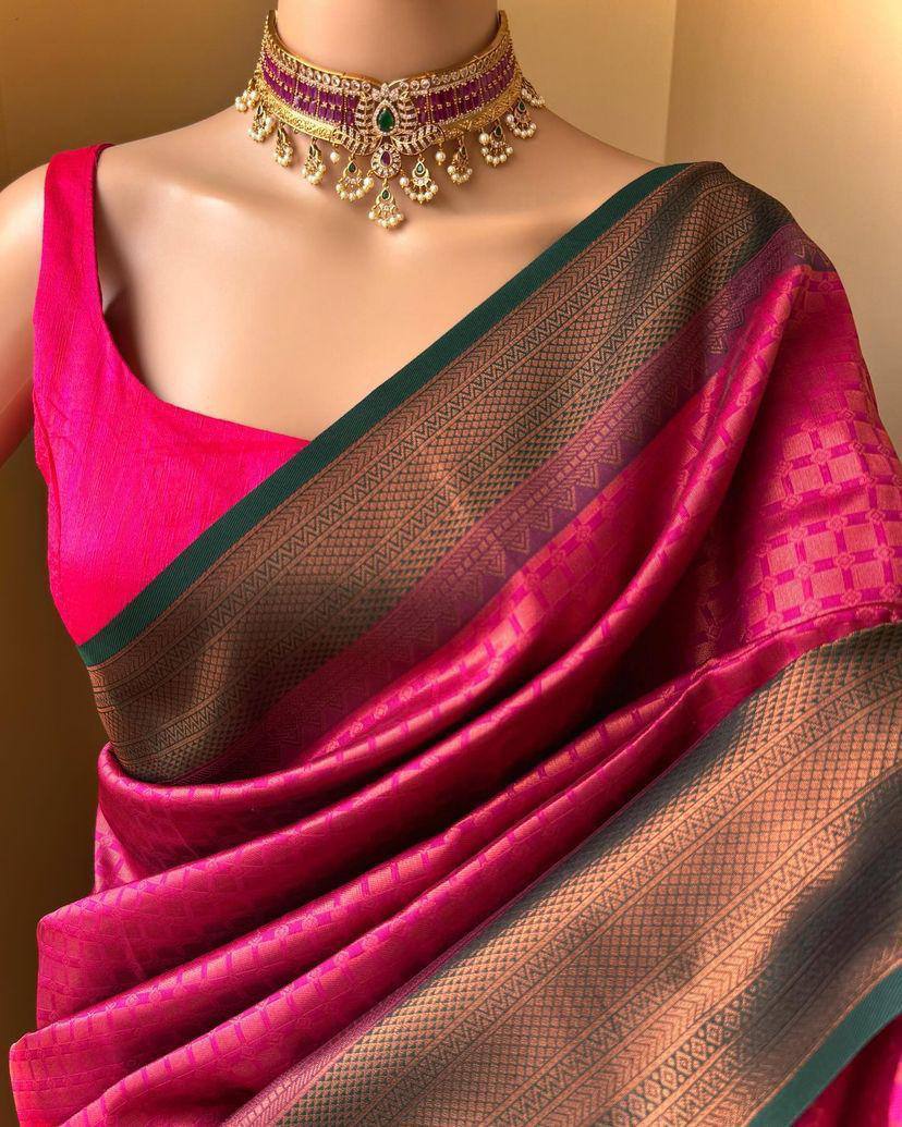 Traditional Wedding Wear Banarasi Saree