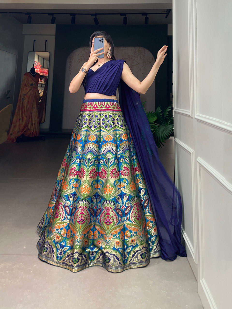 Traditional Wedding Wear Banarasi Silk Lehenga Choli