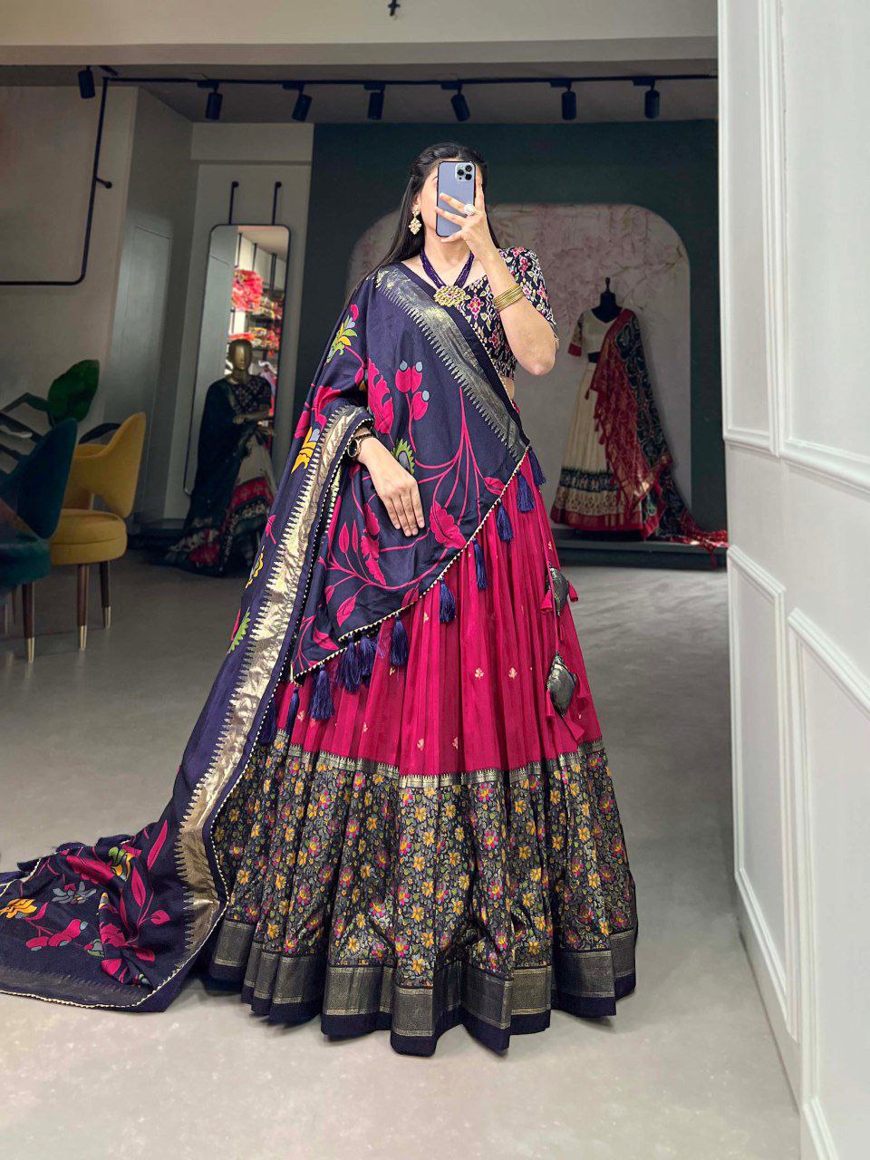 Wedding Wear Dola Silk Lehenga