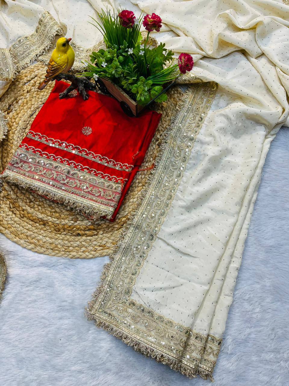 Trending Beige Colour Wedding Wear Soft Smoothy Silk Saree