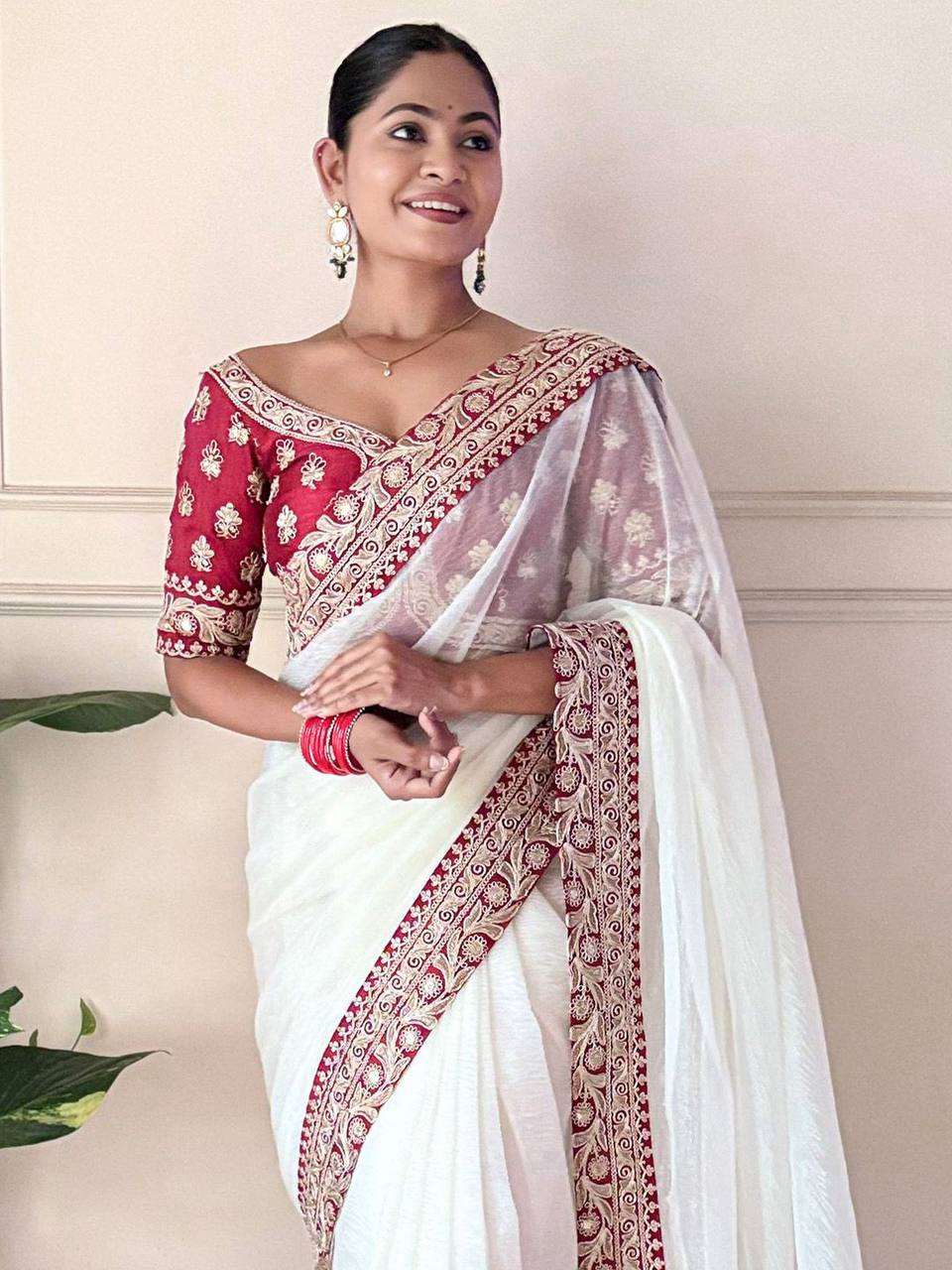 White Banarasi Crush Saree For Wedding