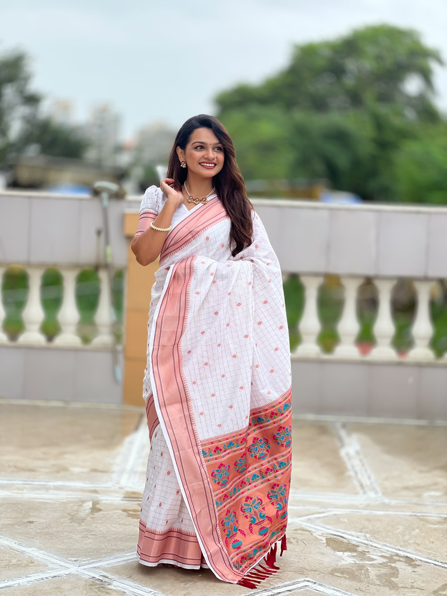 White Maharashtrian Paithani Silk Saree