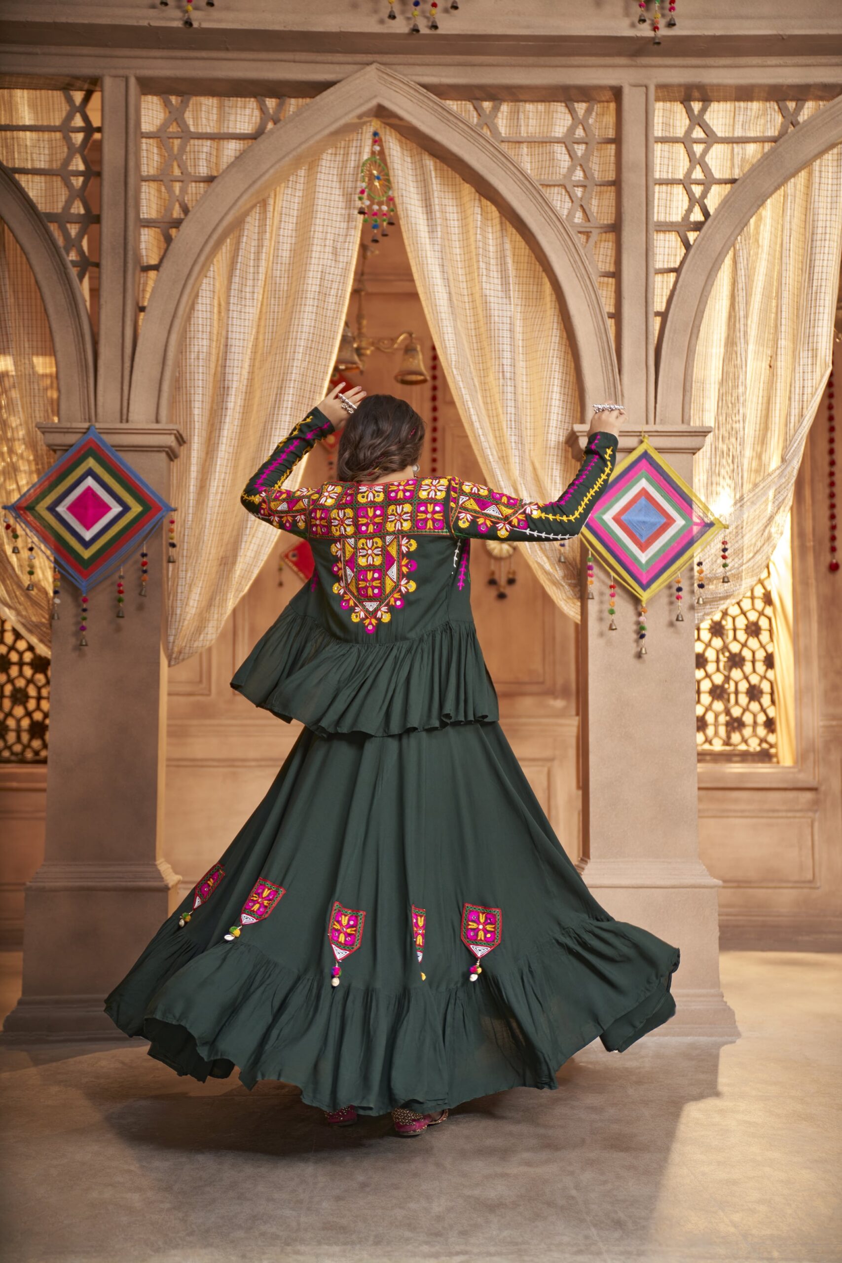 Weddings 2023 Semi-Stitched Indian Ethnic Designer Velvet Embroidered  Bridal Lehenga, Size: Free Size at Rs 10499 in Surat