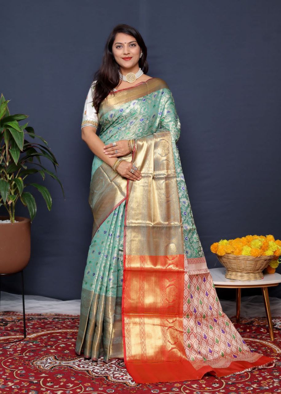 Greenish Grey Kanchipuram Handloom Tissue Weaving Silk Saree