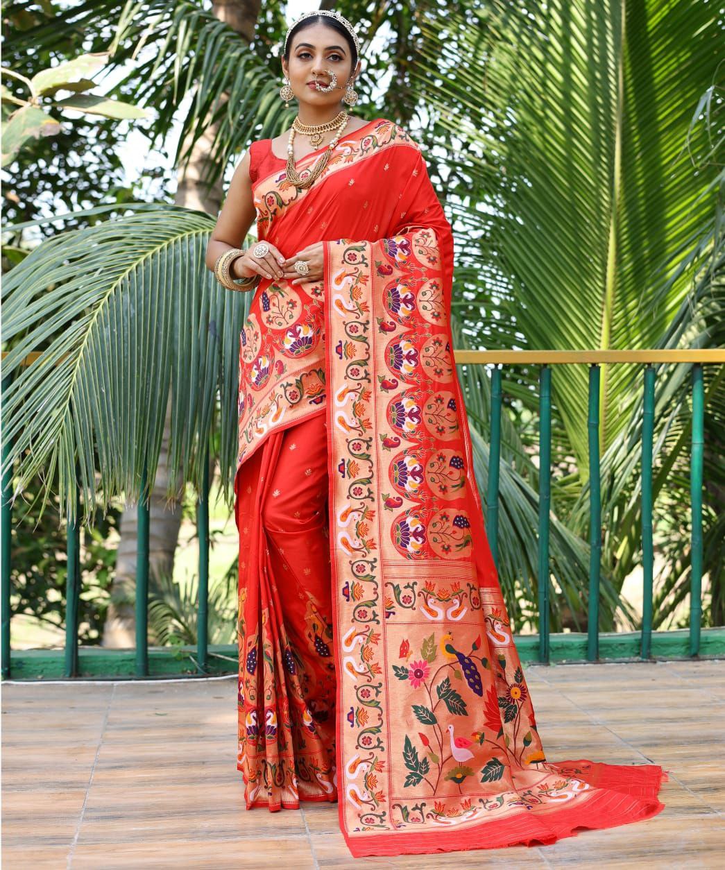 Buy online Floral Paithani Saree With Blouse from ethnic wear for Women by  Shaily for ₹929 at 81% off | 2024 Limeroad.com